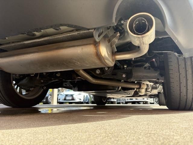 TOYOTA HARRIER HYBRID 2021