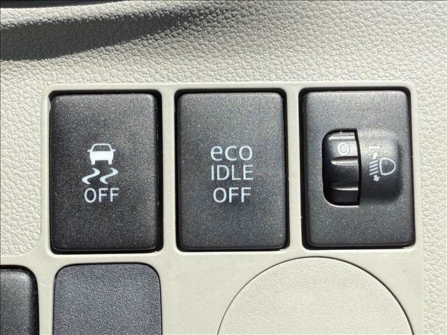 TOYOTA PIXIS EPOCH 2013