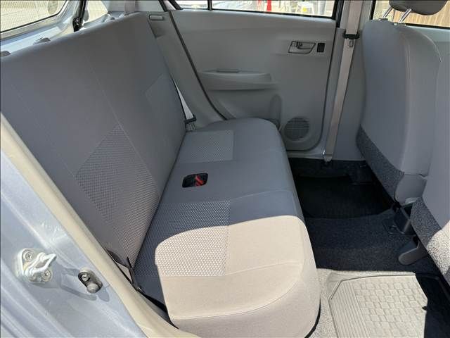 TOYOTA PIXIS EPOCH 2013