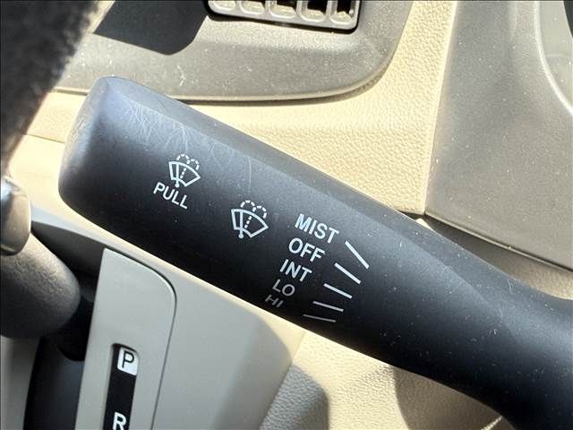 TOYOTA PIXIS EPOCH 2013