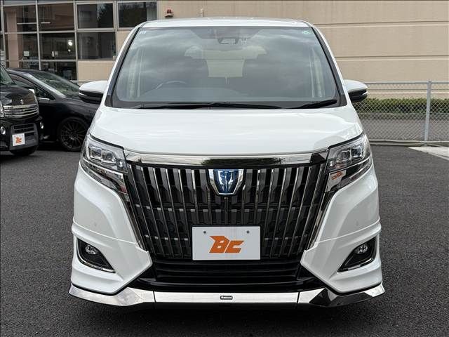 TOYOTA ESQUIRE HYBRID 2019