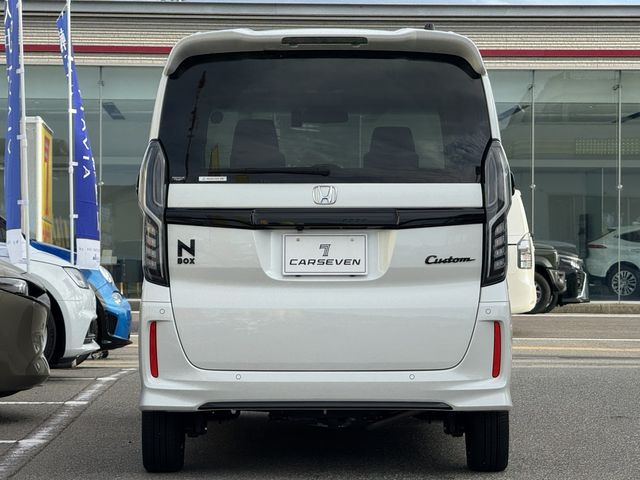 HONDA N BOX CUSTOM 4WD 2023