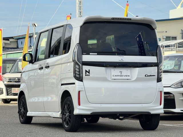 HONDA N BOX CUSTOM 4WD 2023