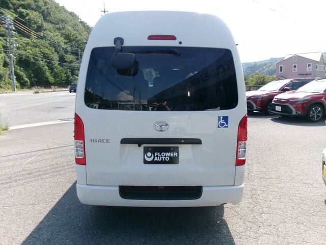 TOYOTA HIACE van 2WD 2020