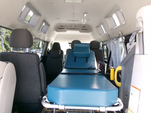 TOYOTA HIACE van 2WD 2020