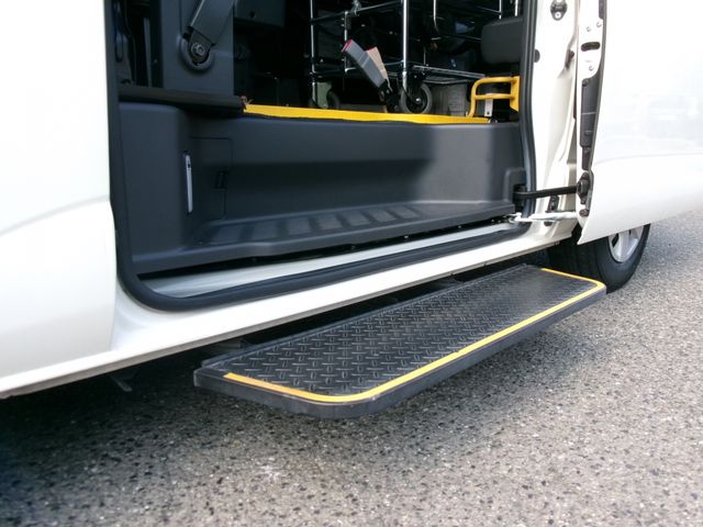 TOYOTA HIACE van 2WD 2020