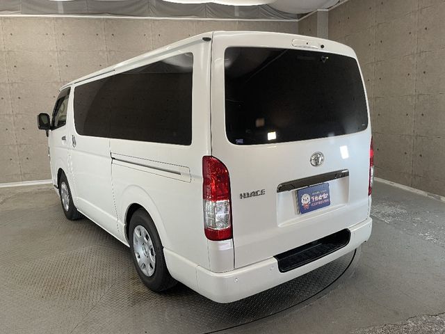 TOYOTA HIACE van 2WD 2023