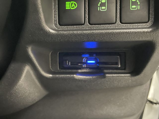 TOYOTA HIACE van 2WD 2023