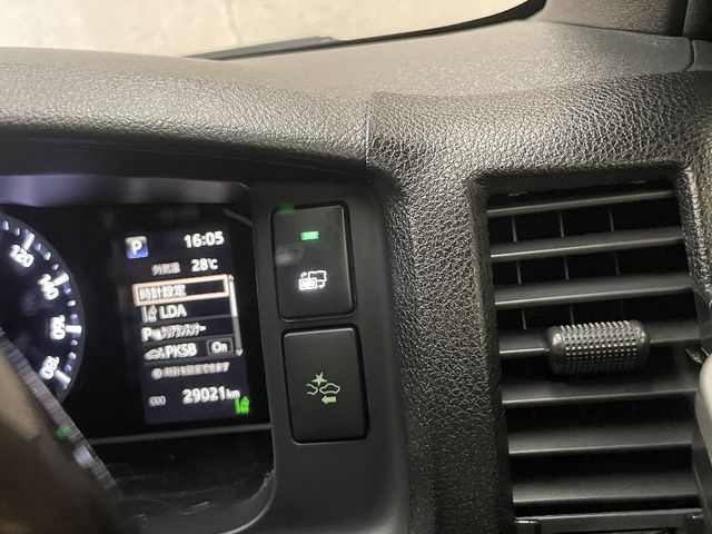 TOYOTA HIACE van 2WD 2023