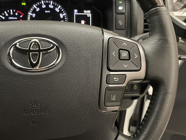 TOYOTA HIACE van 2WD 2023