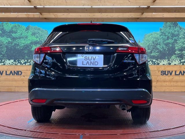 HONDA VEZEL HYBRID 2014