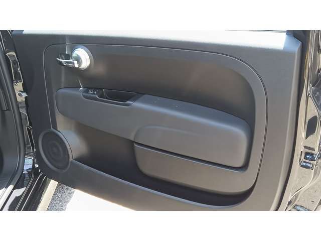 FIAT ABARTH 695 2024