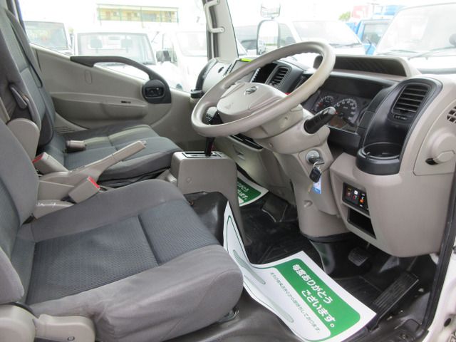 NISSAN ATLAS 2013