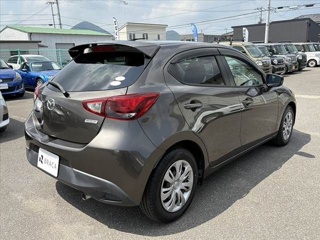 MAZDA DEMIO 2015