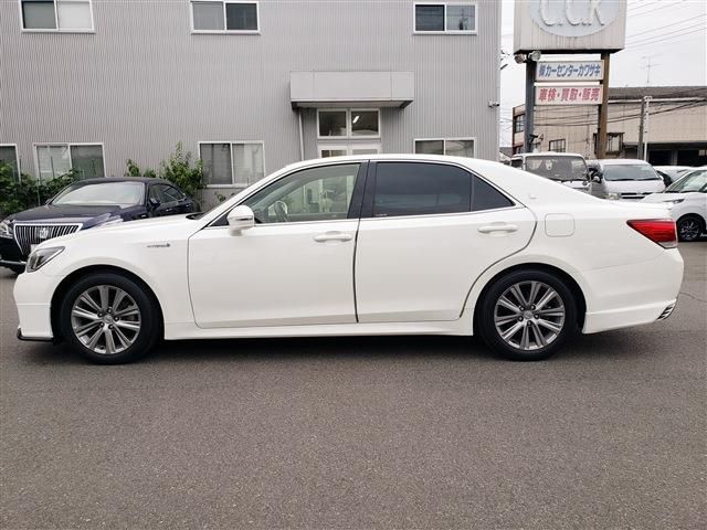 TOYOTA CROWN sedan hybrid 2017