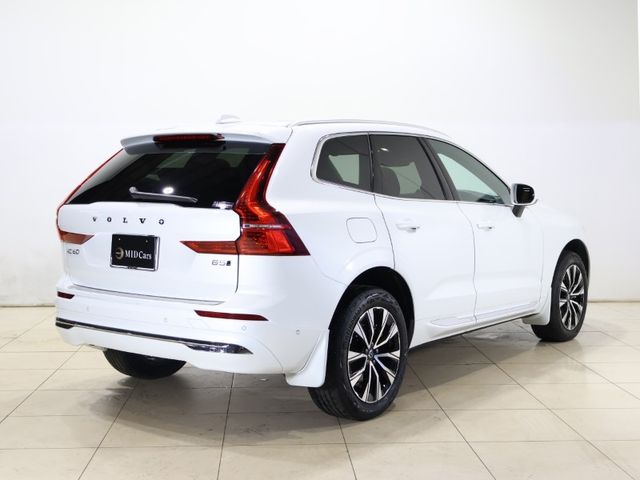 VOLVO VOLVO XC60 2023