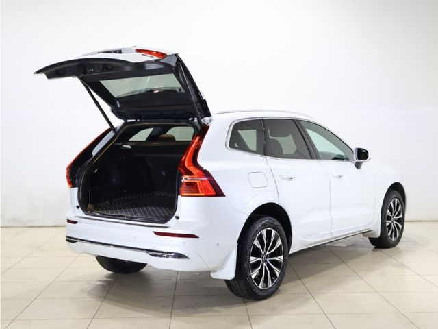 VOLVO VOLVO XC60 2023