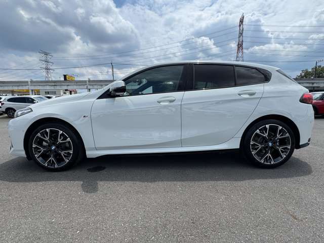 BMW BMW 1series 2025