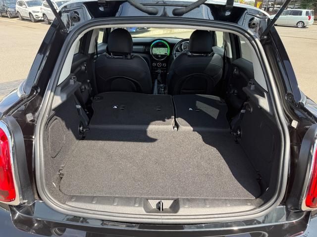 BMW MINI COOPER D 5DOOR 2018