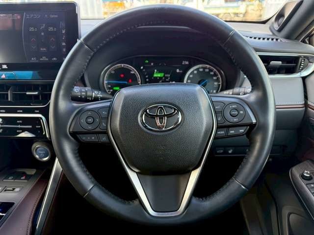 TOYOTA HARRIER HYBRID 2020