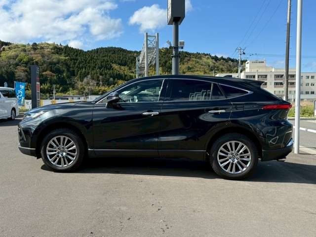 TOYOTA HARRIER HYBRID 2020