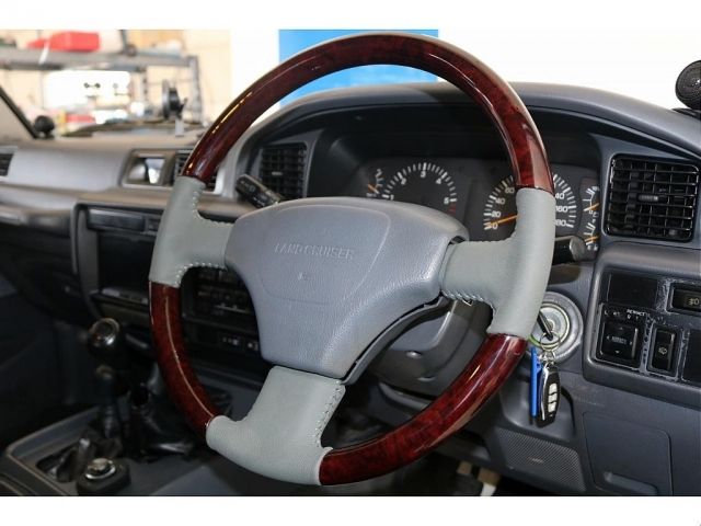 TOYOTA LANDCRUISER wagon 1996