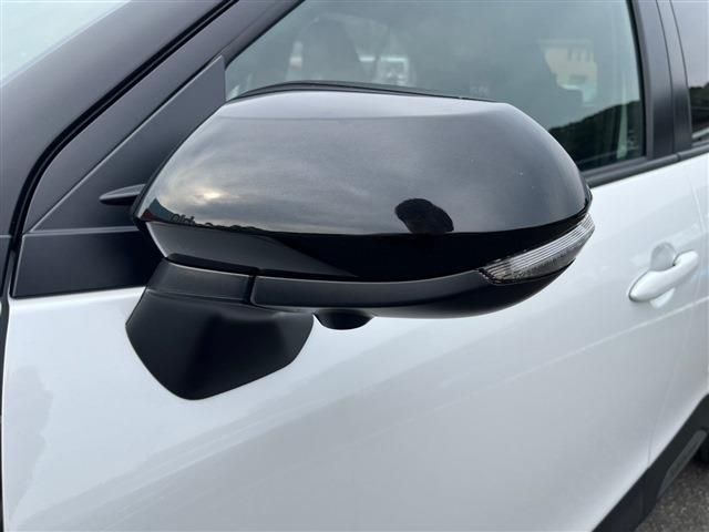 TOYOTA YARIS CROSS 2025