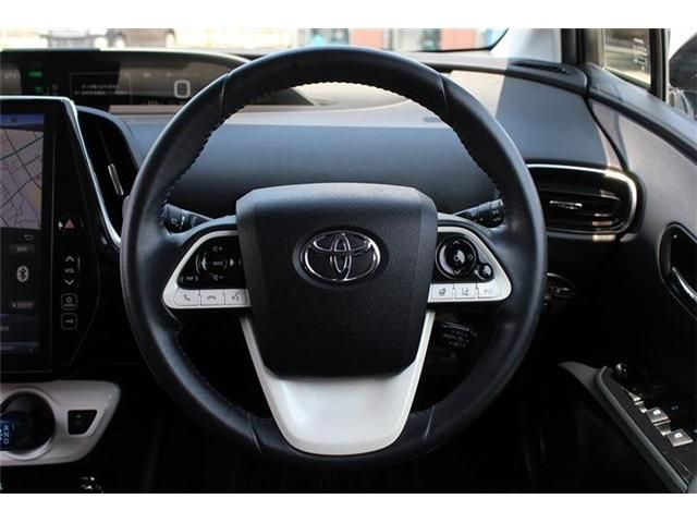 TOYOTA PRIUS PHV 2017