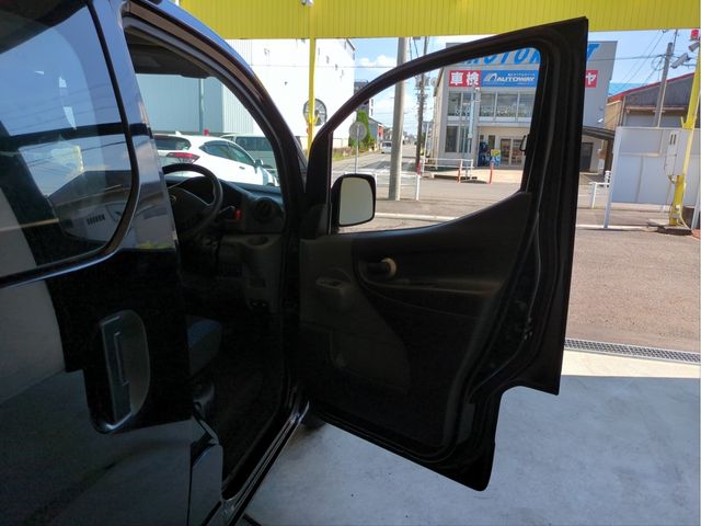 NISSAN NV200 VANETTE wagon 2012