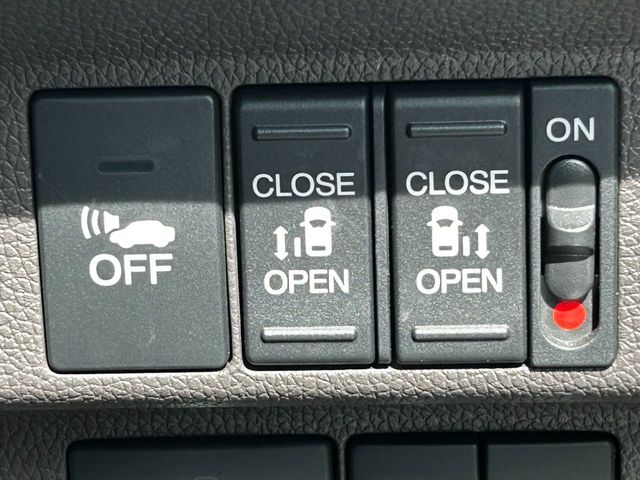 HONDA FREED HYBRID 2018