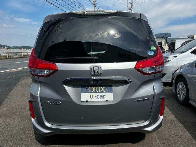 HONDA FREED HYBRID 2018