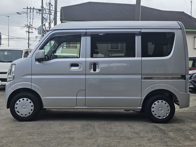 SUZUKI EVERY van 2022