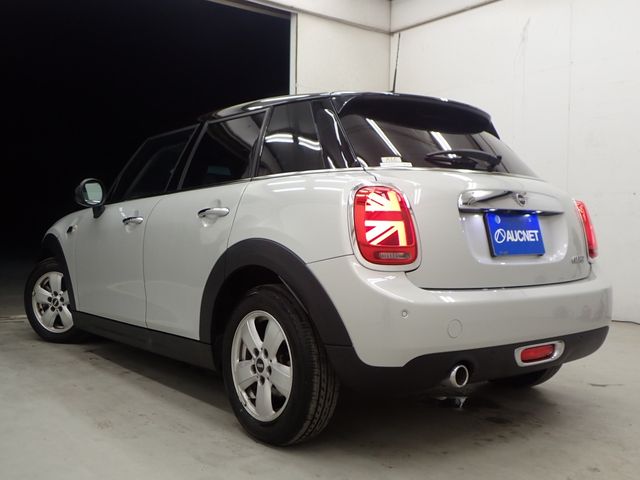 BMW MINI COOPER 5DOOR 2018