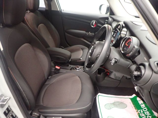 BMW MINI COOPER 5DOOR 2018