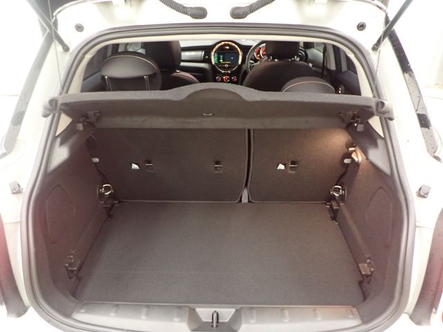 BMW MINI COOPER 5DOOR 2018