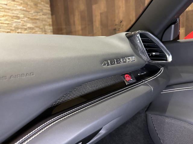 FERRARI FERRARI 488GTB 2017