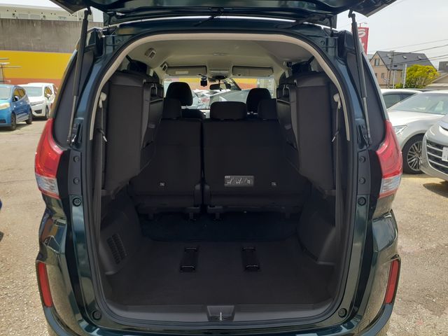 HONDA FREED HYBRID 2018