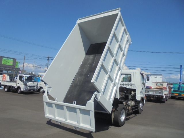 MITSUBISHI FUSOU FIGHTER 2014