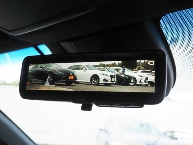 TOYOTA CROWN sedan hybrid 2020