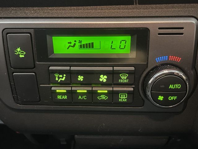 TOYOTA HIACE van 2WD 2021