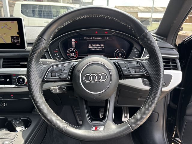 AUDI AUDI A4 AVANT 2016