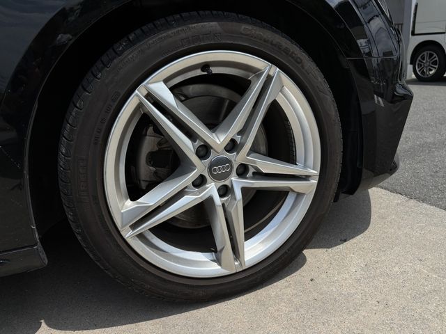 AUDI AUDI A4 AVANT 2016