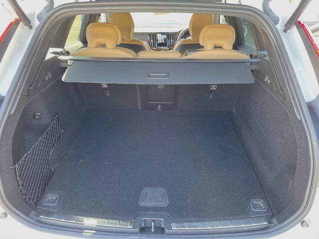 VOLVO VOLVO XC60 2024