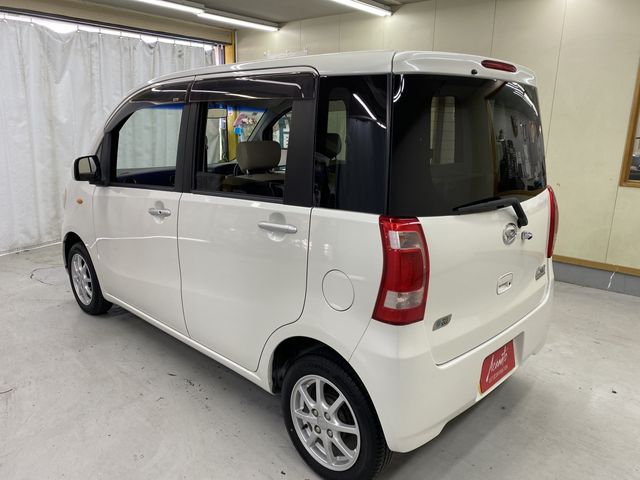 DAIHATSU TANTO Exe 2012