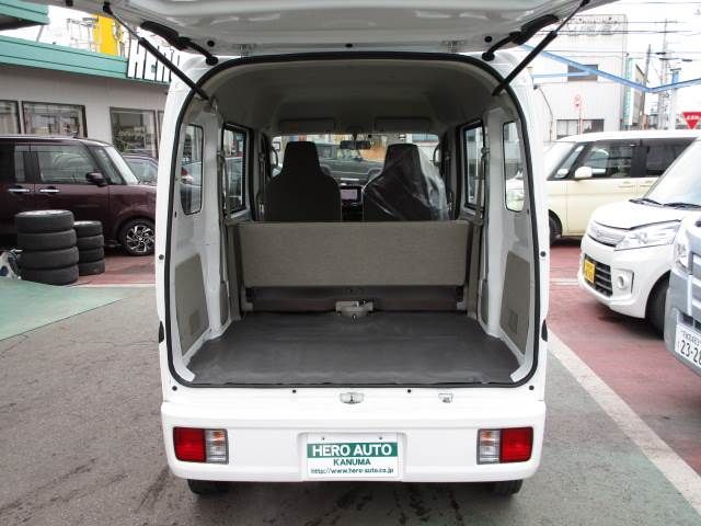 NISSAN NV100 CLIPPER 2015