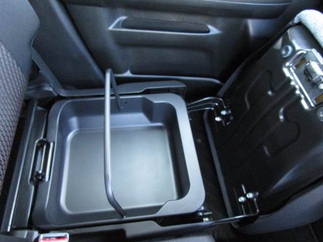 SUZUKI Spacia custom Z 2017