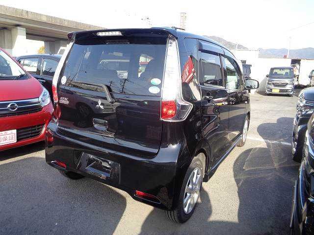 MITSUBISHI eK custom 2015