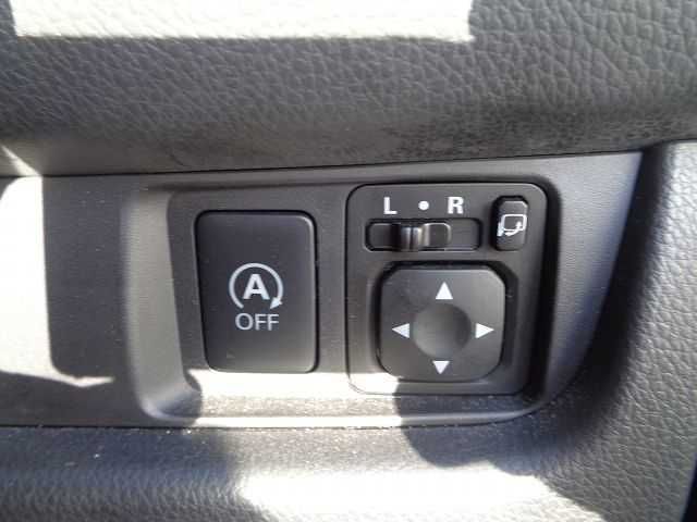 MITSUBISHI eK custom 2015