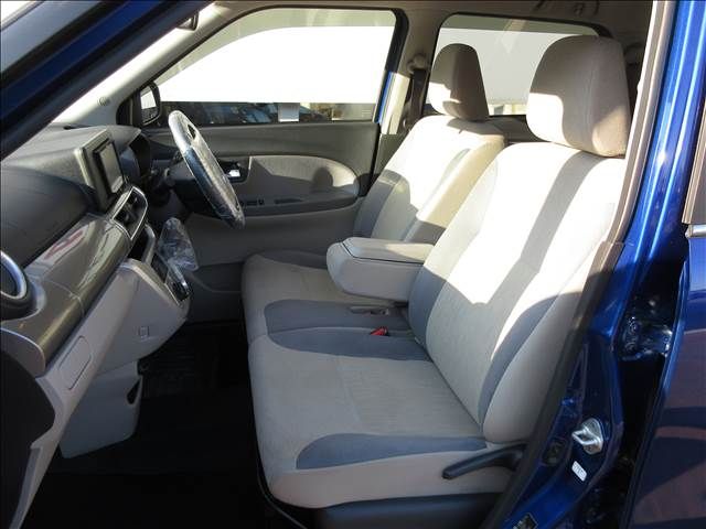 DAIHATSU CAST STYLE 2016