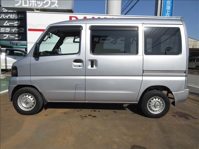 NISSAN CLIPPER van 2010